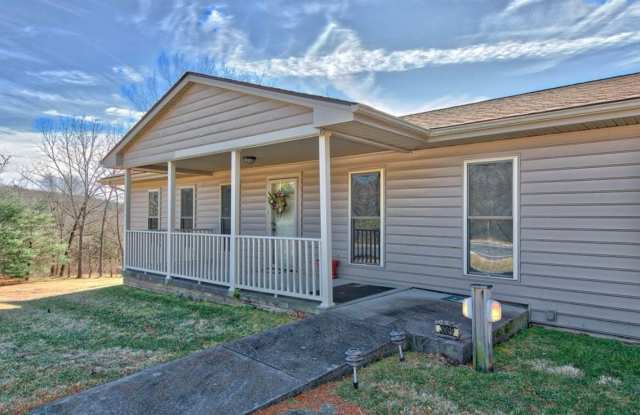 3089 Pandapas Pond Rd