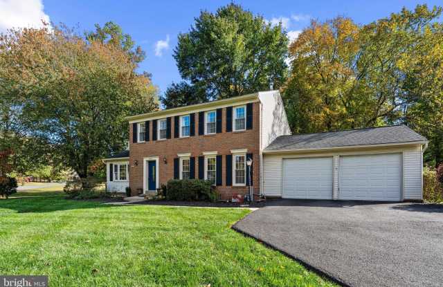 2307 BALLYCAIRNE Court