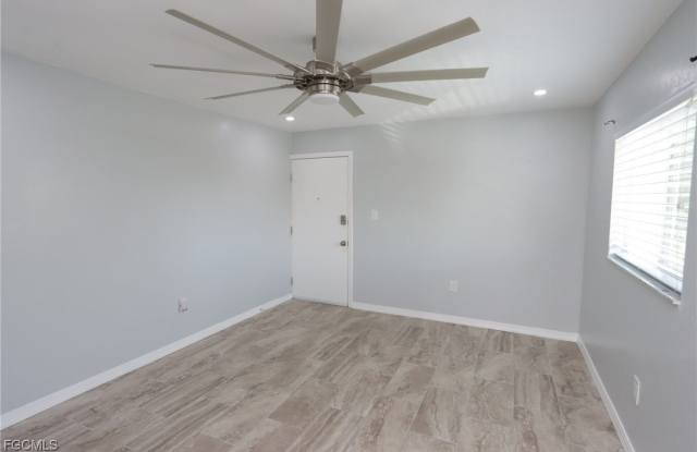 8109 Country Road unit: 201