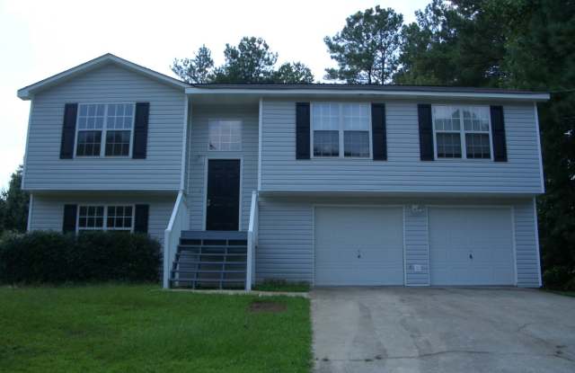 7597 Stonecliff Ct - 7597 Stonecliff Court, Douglasville, GA 30134