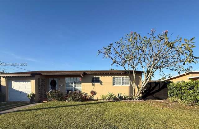 Photo of 8791 SW 34th St