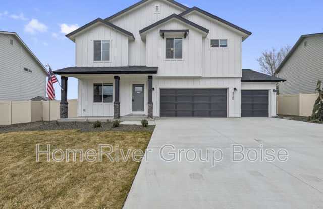 3145 N Bowknot Lake Ave