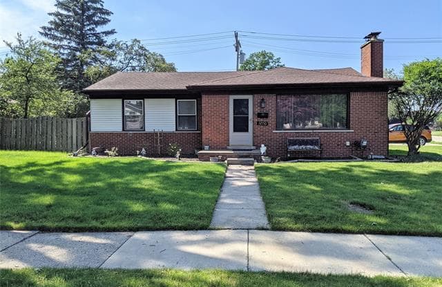 32710 OHIO Street - 32710 Ohio Street, Livonia, MI 48150