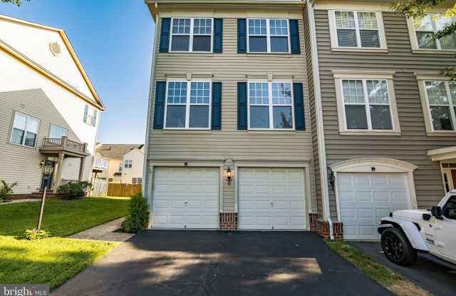 9240 CASCADE FALLS DRIVE