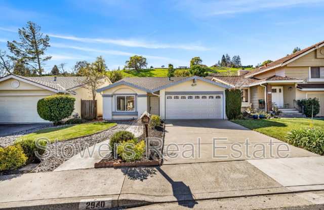 2940 Sombrero Circle