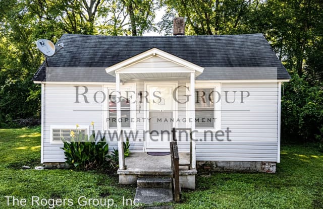 307 Perry St - 307 Perry St, Louisburg, NC 27549