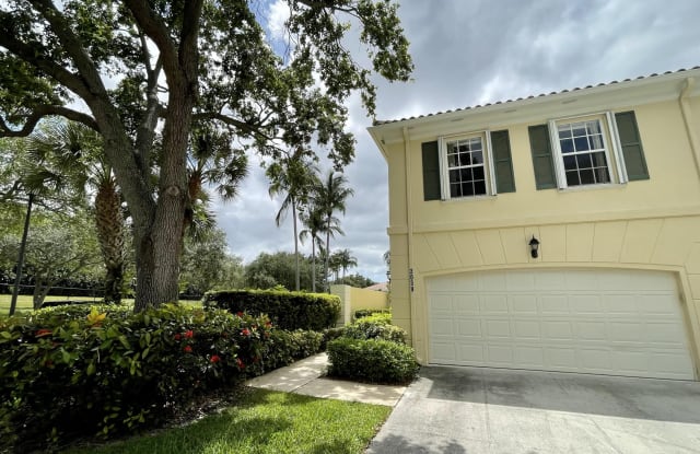 2039 Tarpon Lake Way - 2039 Taarpon Lake Way, West Palm Beach, FL 33411