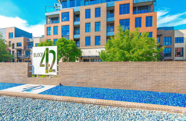 301 Northeast 4th Street #11