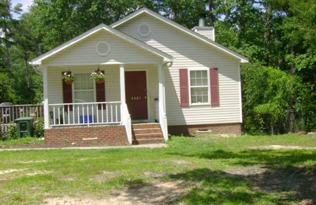 Updated 3 Bed, 2 Bath Home | Available July 30