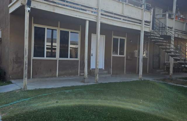 Photo of 734 Illinois Avenue Units