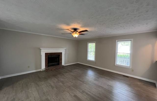 6837 St Julian Way ~ Hawthorne