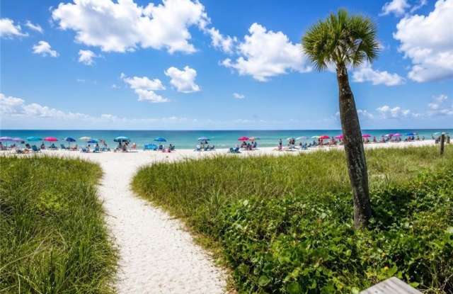 1200 Gulf Shore Blvd N
