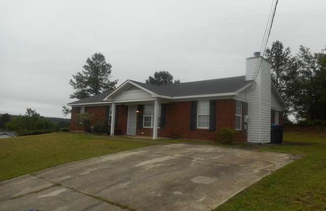 3 Bedroom 2 Bath Near Fort Gordon in Hephzibah, GA