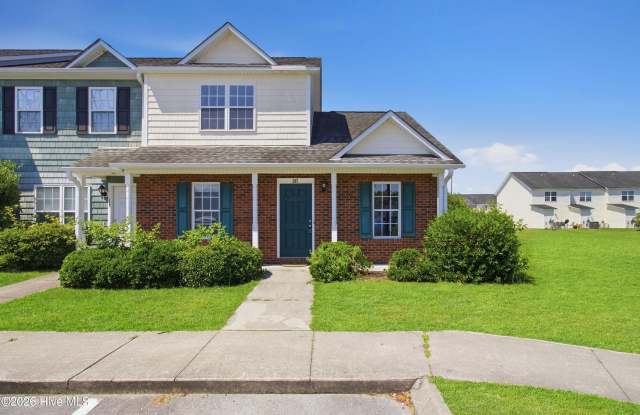 207 Ashwood Drive