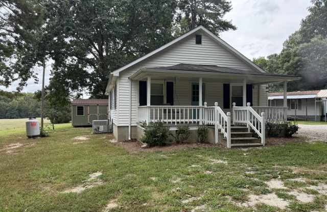 Photo of 2005 Flat Rock Church Road