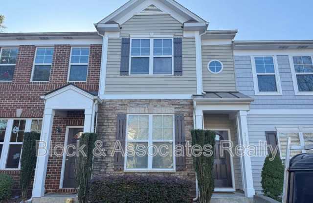 3102 Berkeley Springs Place