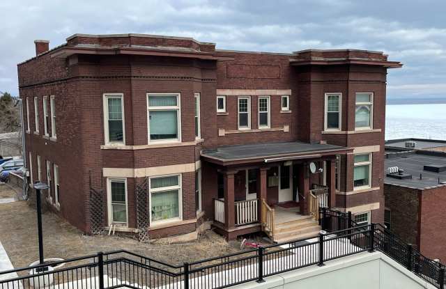 110-114 N 6th Ave E