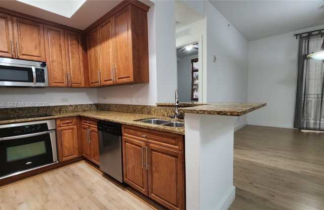 1805 Ponce De Leon Blvd