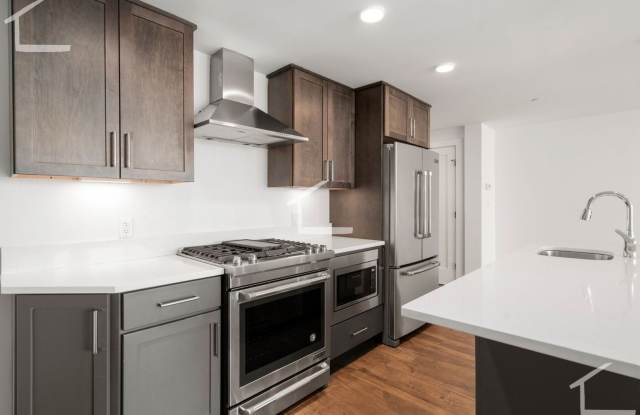 Nicely renovated 2 bed in Brighton!