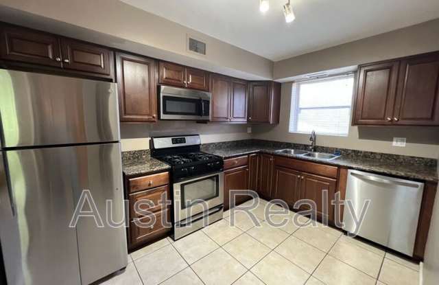 Photo of 1104 Ralph Ter