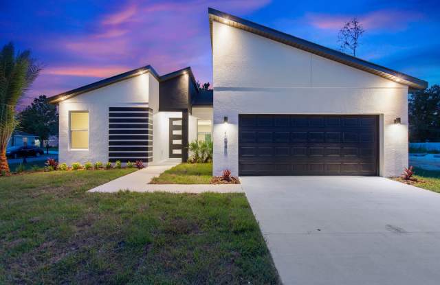 Deposit-Free! Modern, energy efficient home with ALL of the upgrades!