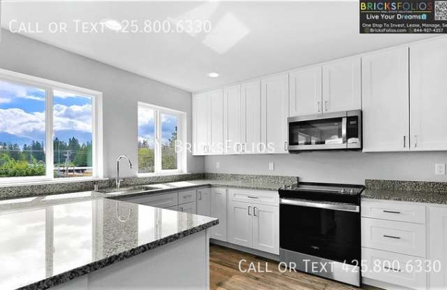 16118 179th Avenue Southeast