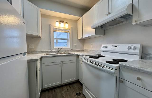 1214 Commercial Street - A