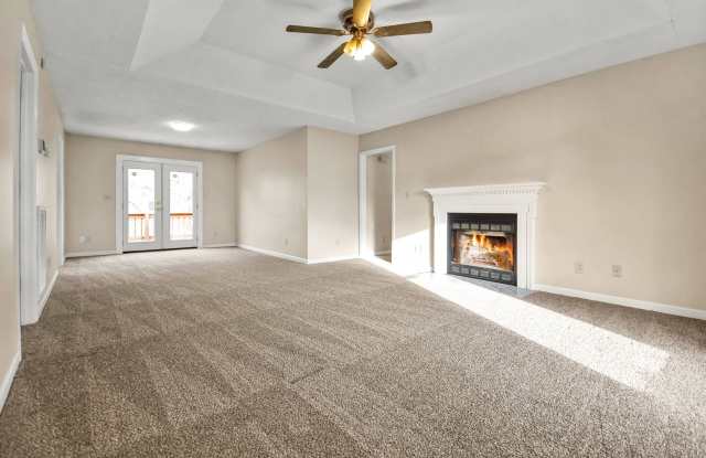 Ranch Home on Creek Lot!