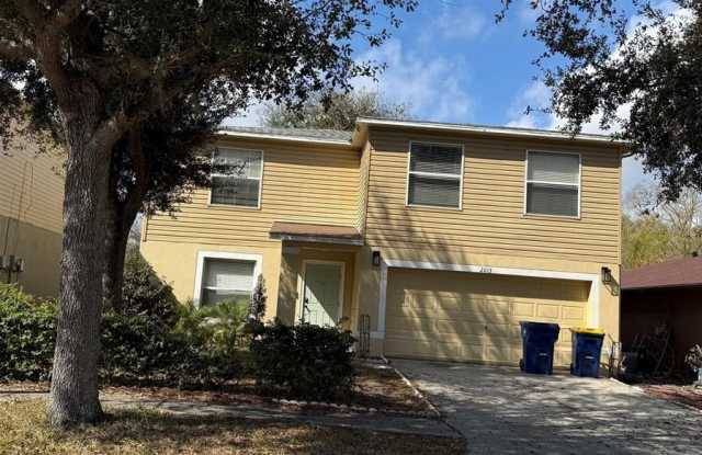 2013 ASHLEY LAKES DRIVE