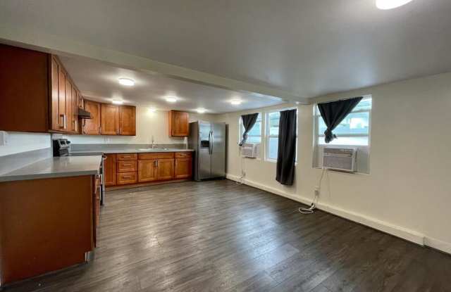 1469 Alewa Drive Downstairs