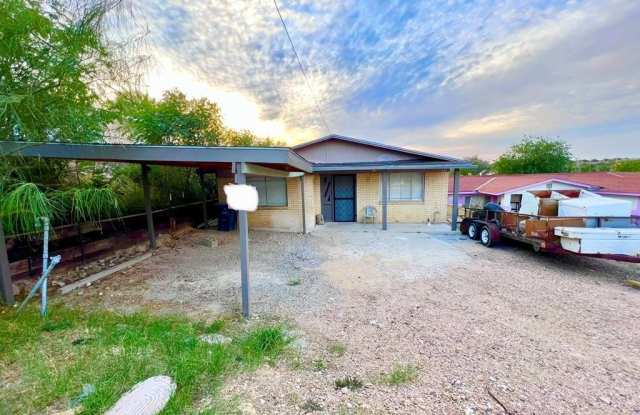 Photo of 635 Colorado