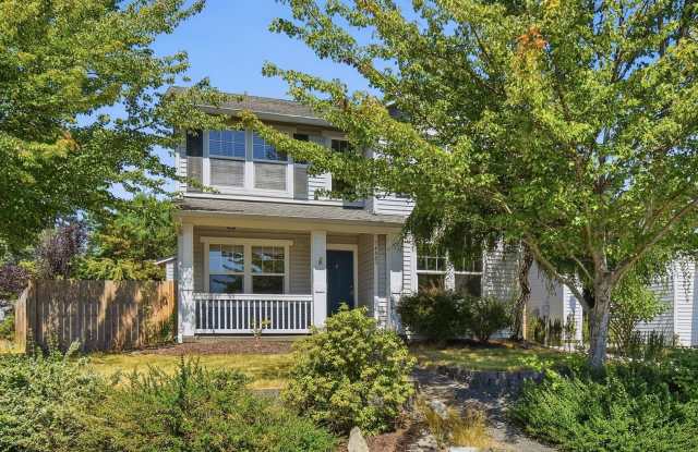 3bd/2.5ba Everett Home