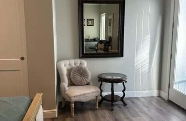 18233 N 13TH Place unit: 2