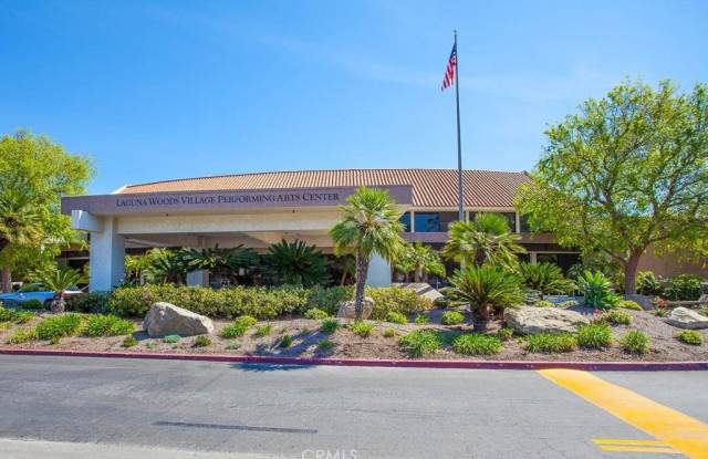 Photo of 353 Avenida Sevilla