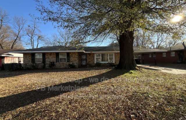 Photo of 5132 Canton Dr