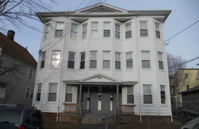 120 Rennell St