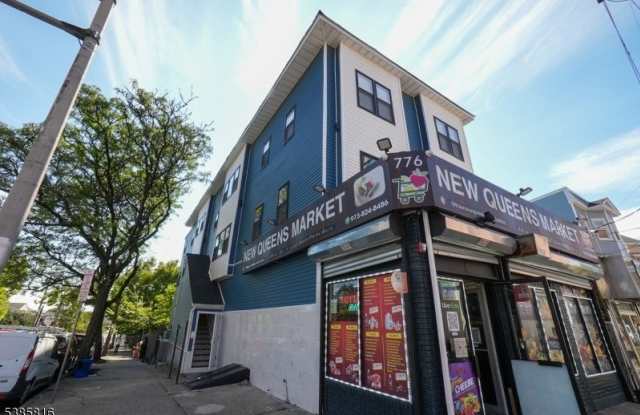 Photo of 776 Bergen St Unit 2L