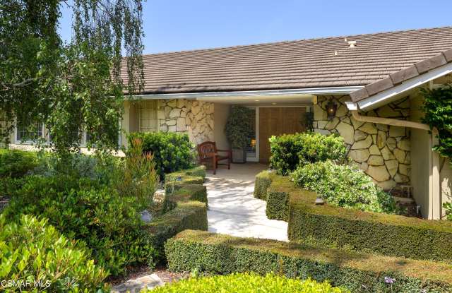 4161 N Clubhouse Drive