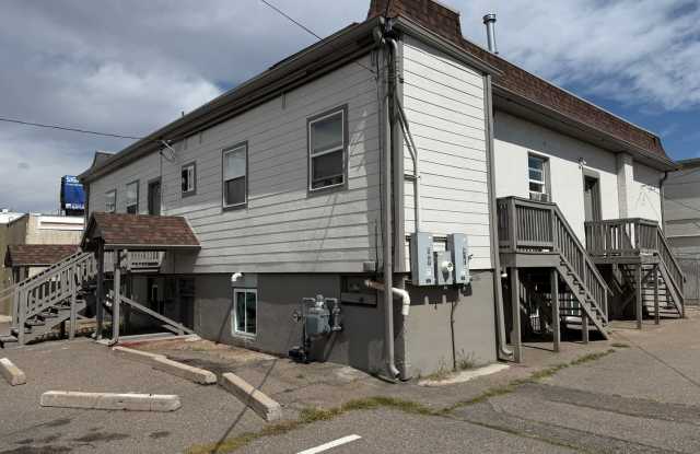 Photo of 1767 S Broadway (9-Plex)