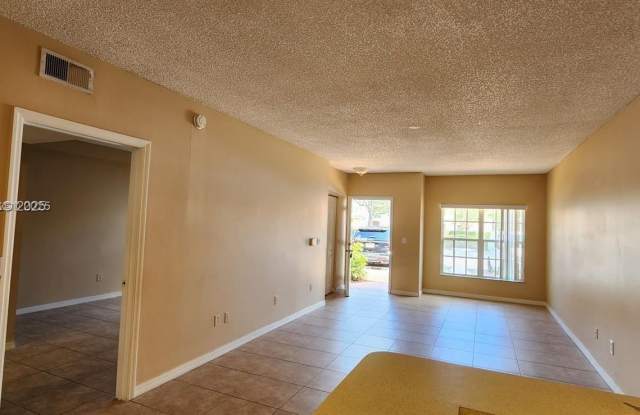 10312 S Fox Trail Rd S