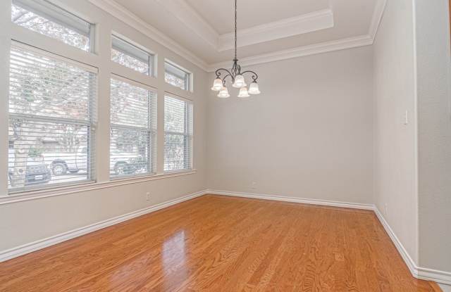 405 Springwood Court