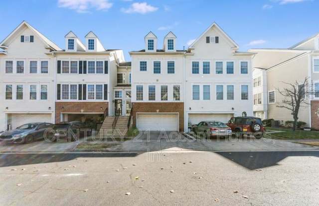 9875 Dochart Sound Ln.