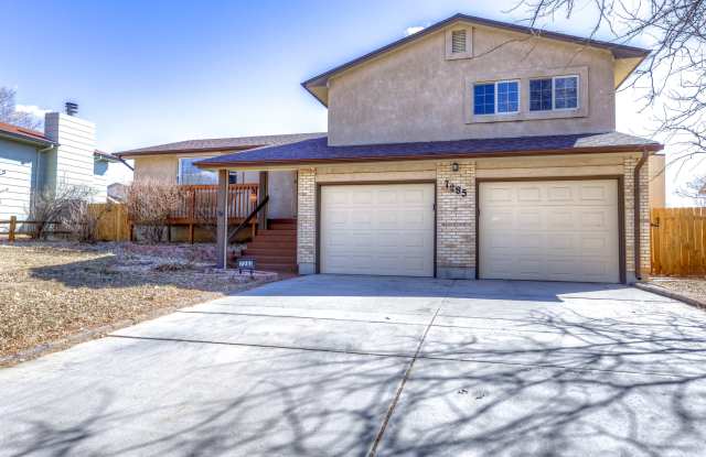 7285 Grand Valley Dr