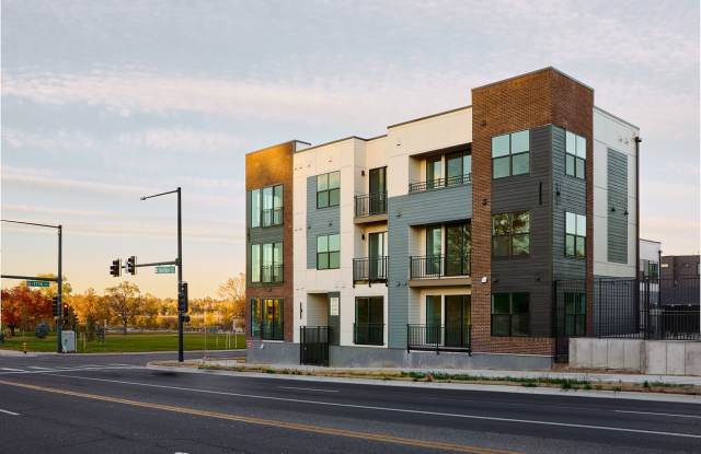 BRAND NEW Condo at SLOANS LAKE!