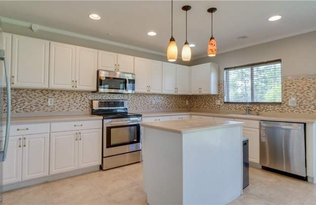 8130 Fountain Mist Boulevard