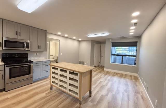 1583 East Stratford Avenue - 2