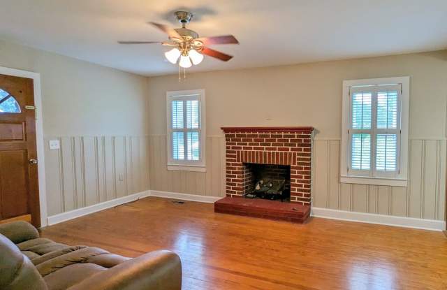 3/2 Flowery Branch Home for Lease