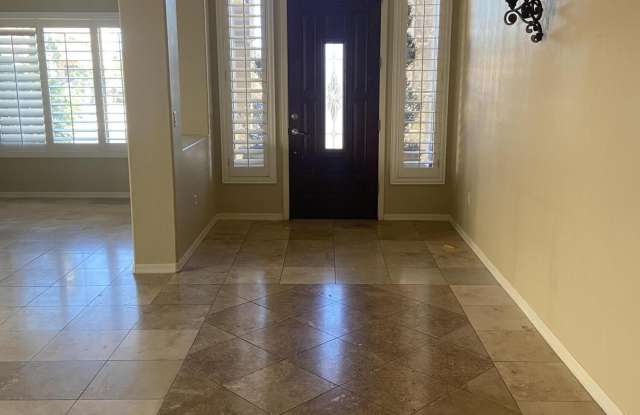 Photo of 4927 N Louis River Way