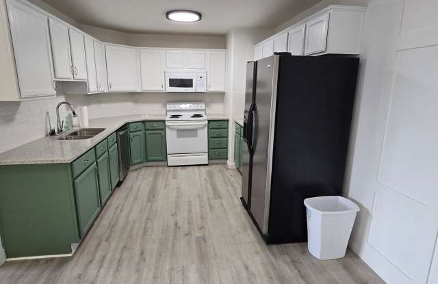 3 Bed 2 Bath Condo in Heart of Eagle Mountain