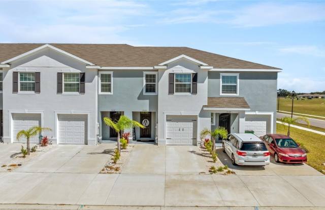 33105 MAJOR OAK DRIVE